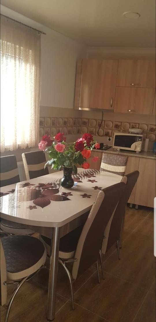 Hotel Sweet Night Kazbegi Esterno foto